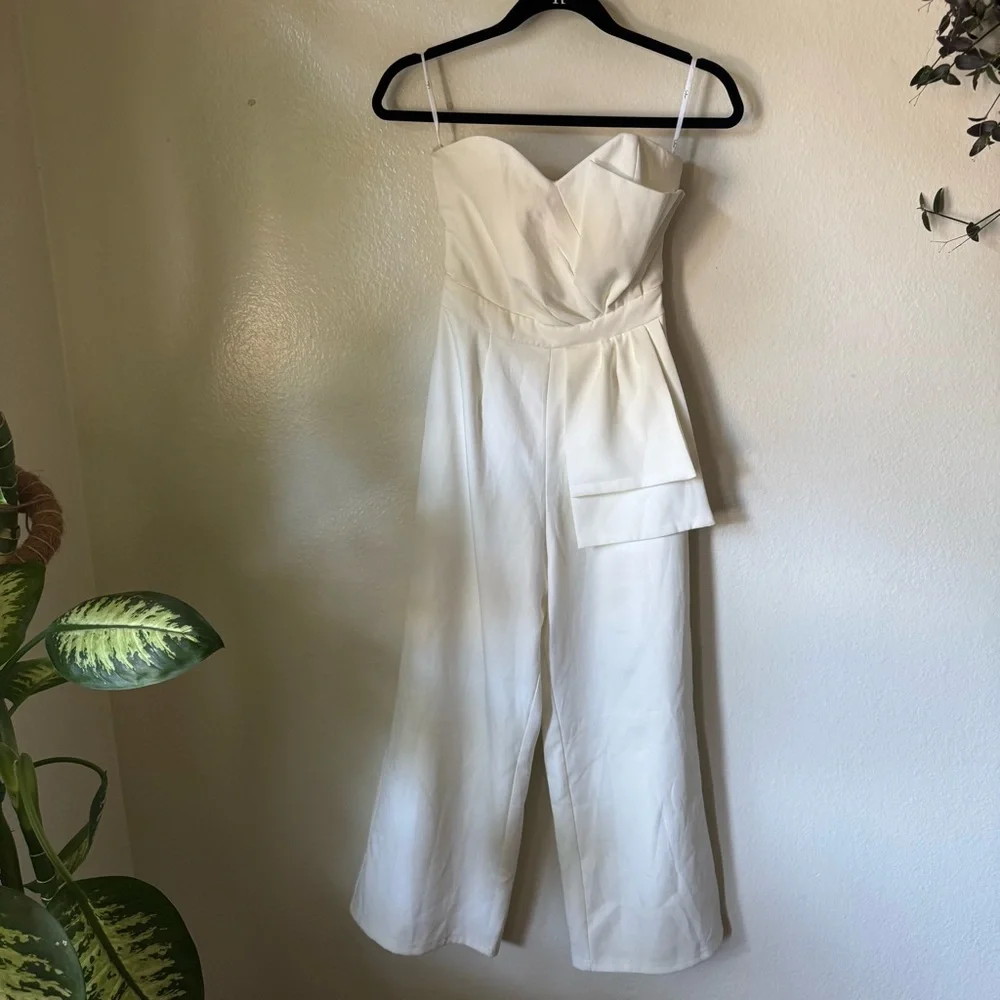 Lulus | Won a Heart White Strapless Wide Leg Jumpsuit - Picture 2 of 7